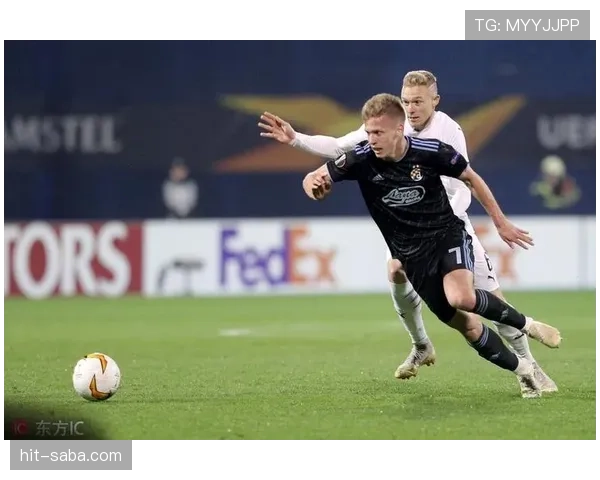 奥尔莫对拜仁防线的突破与创造表现解析