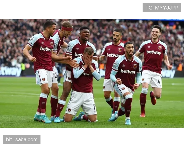 波格巴本赛季增加直塞次数撕开防线，较上赛季角色转变显著提升中场掌控力