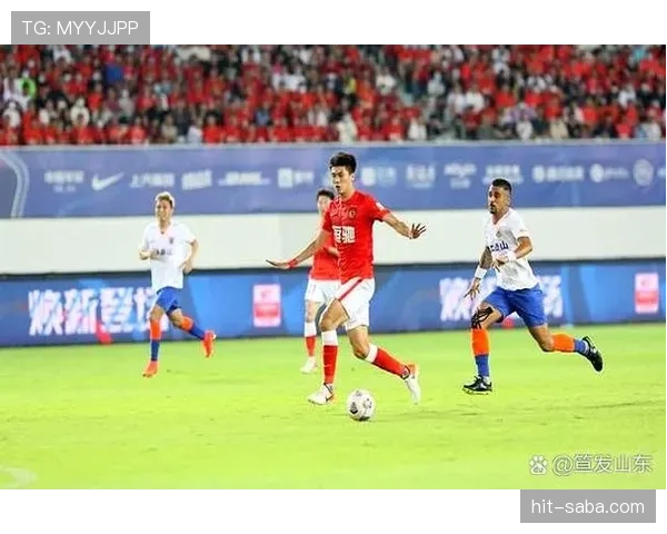 接管后防线出球郑智本赛季回归组织者较上季更稳